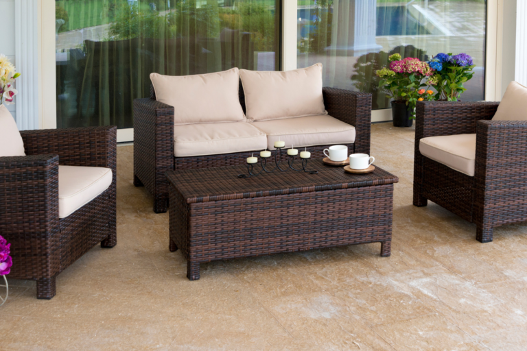 8 Outdoor Furniture Layout Designs for your Patio patioescape com 8 Outdoor Furniture Layout Designs for your Patio patioescape com