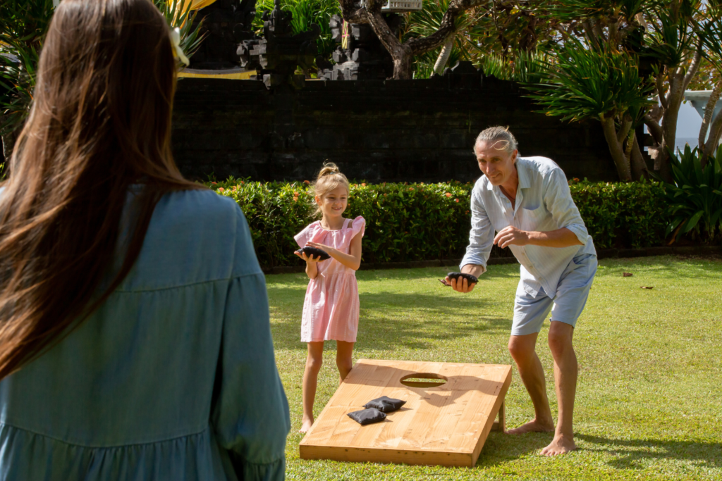 Cornhole game